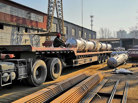 管殼式換熱器主要有哪幾種結構？各有何特點？